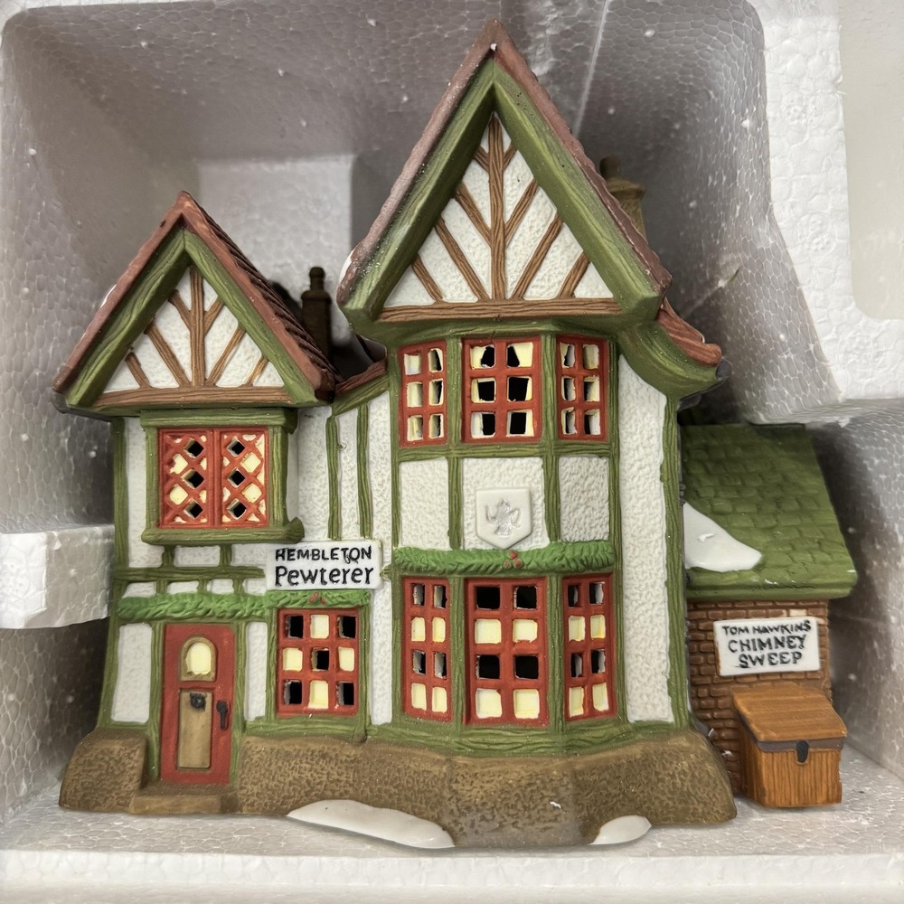 Vintage Dept 56 Dickens Village Hembleton Pewterer Lighted Porcelain House Xmas